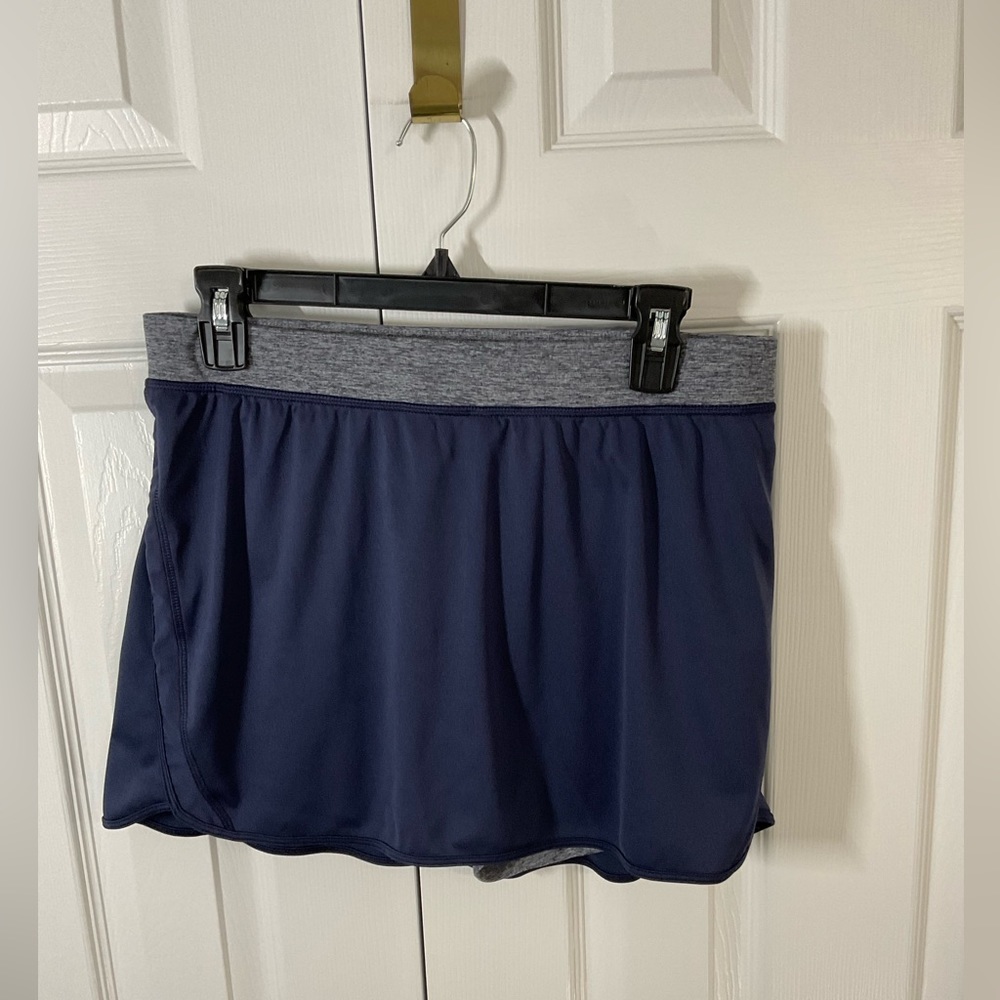Athletic skirt w/ built-in bike, shorts, women’s size L royal blue w/key pocket